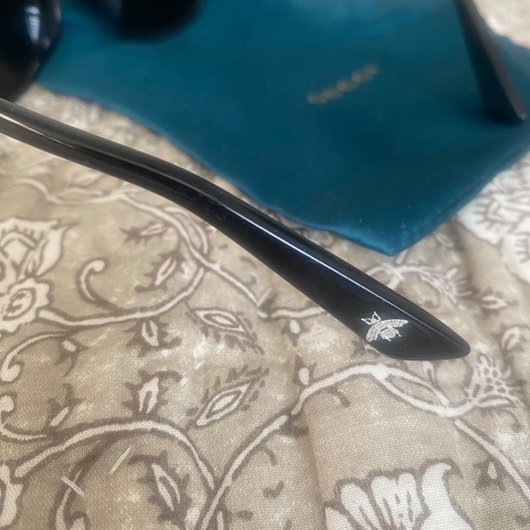 Gucci Sunglasses GG0154SA 005 Black Square Frames w/ Dark Gray Lenses 56-19-150 - Picture 6 of 10